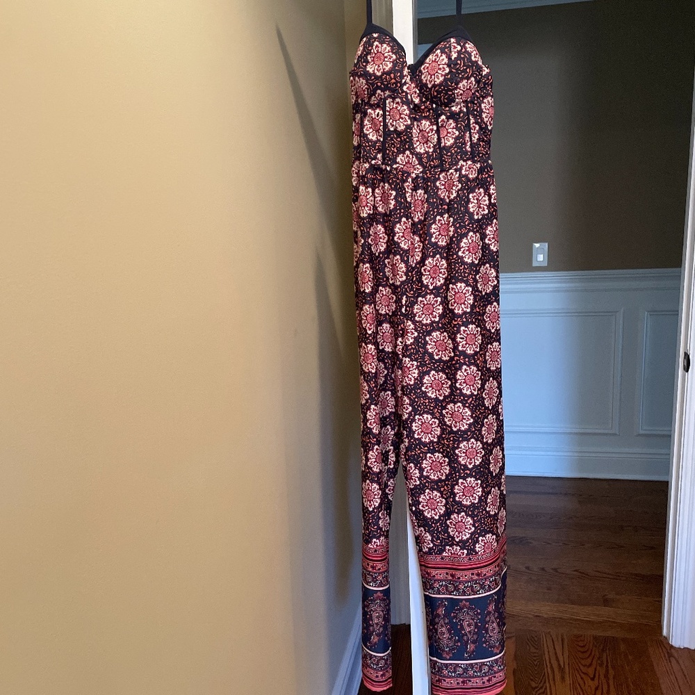 Jump suit wide legged strapless